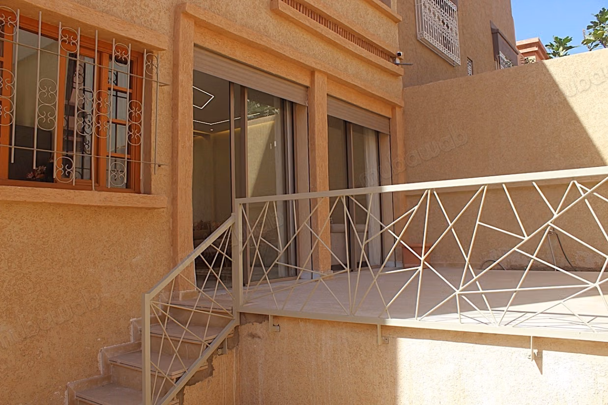 A SAISIR. Belle Villa a Vendre a TAMANSOURT
