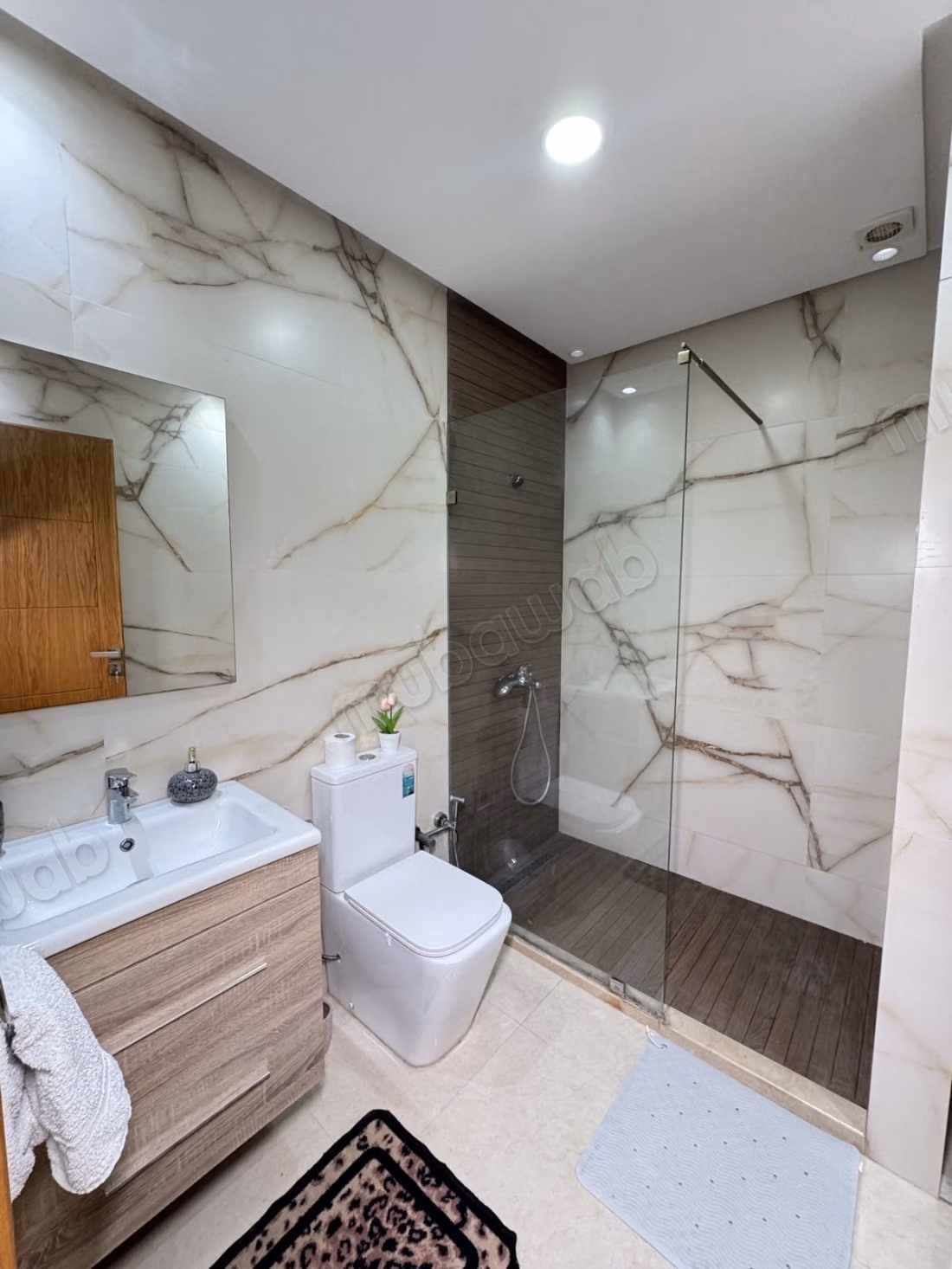 Casa di lusso in affitto a Haut Founty. Superficie 145 m². Arredato