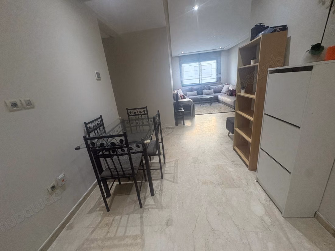 Mooi appartement met 3 slaapkamers en woonkamer in de wijk Laya