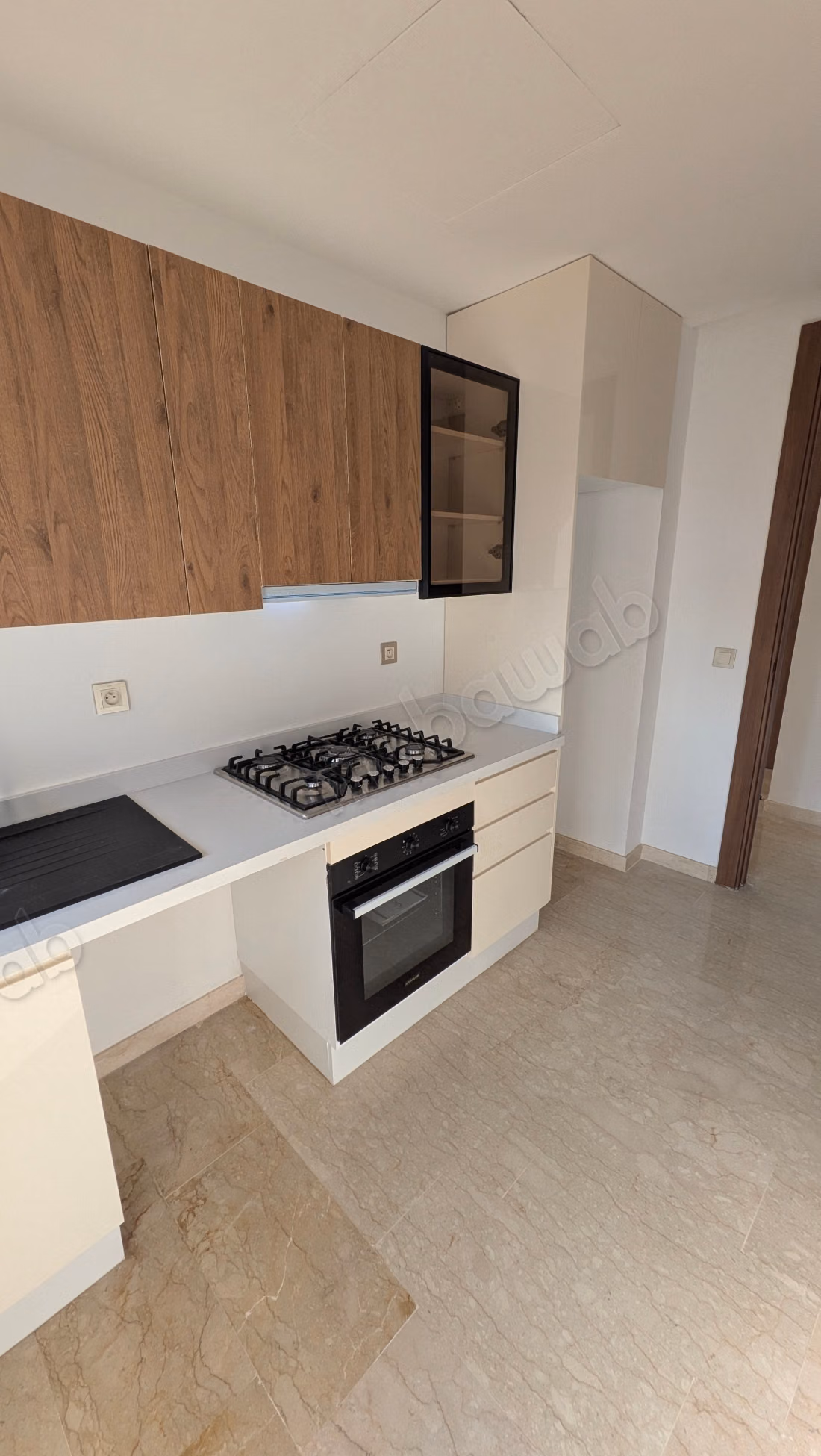 Appartement de 70 m2 neuf quartier des hôpitaux ensoleillé 2 min du tram
