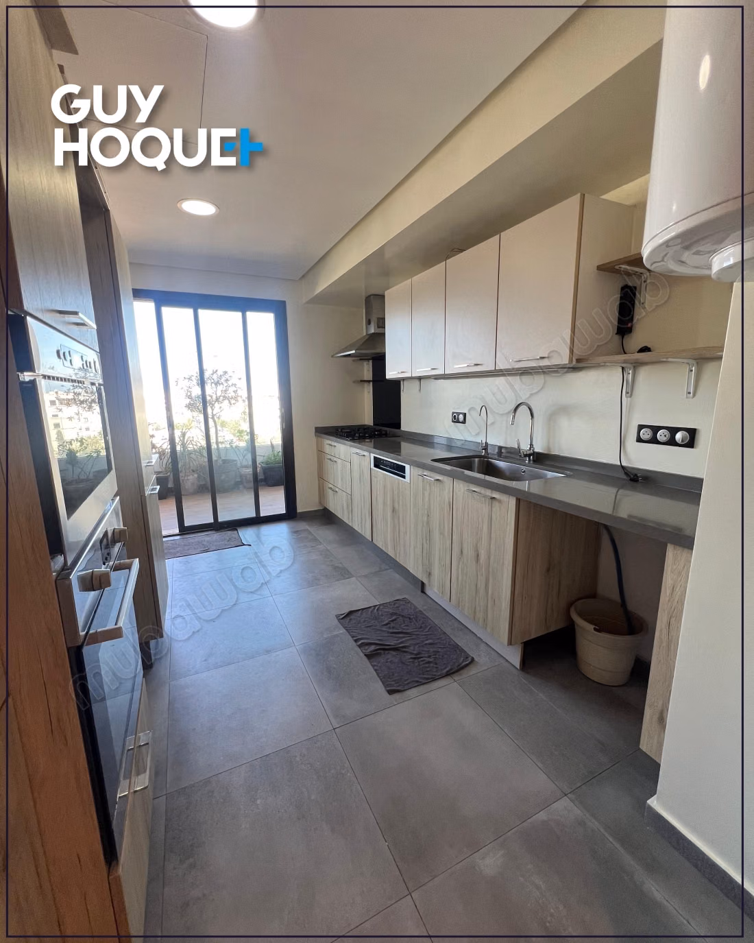 Appartement avec grande terrasse à louer