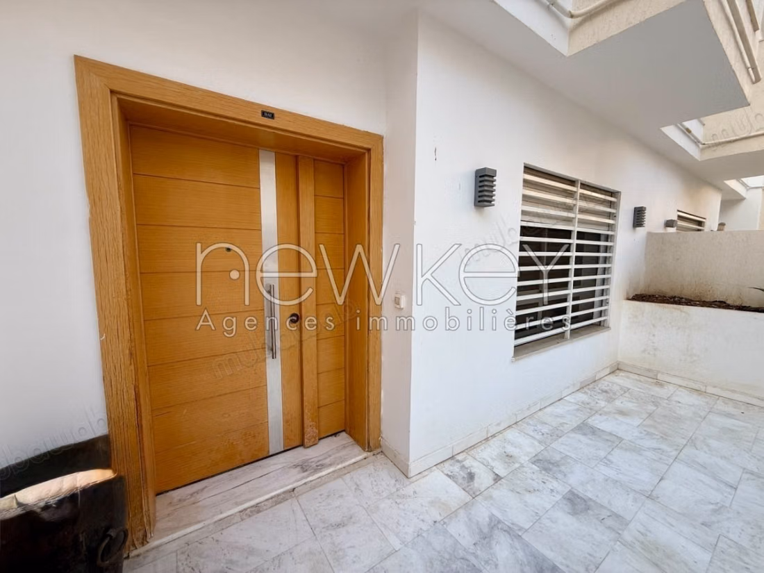Duplex in vendita al Lago 2 – Eleganza e comfort