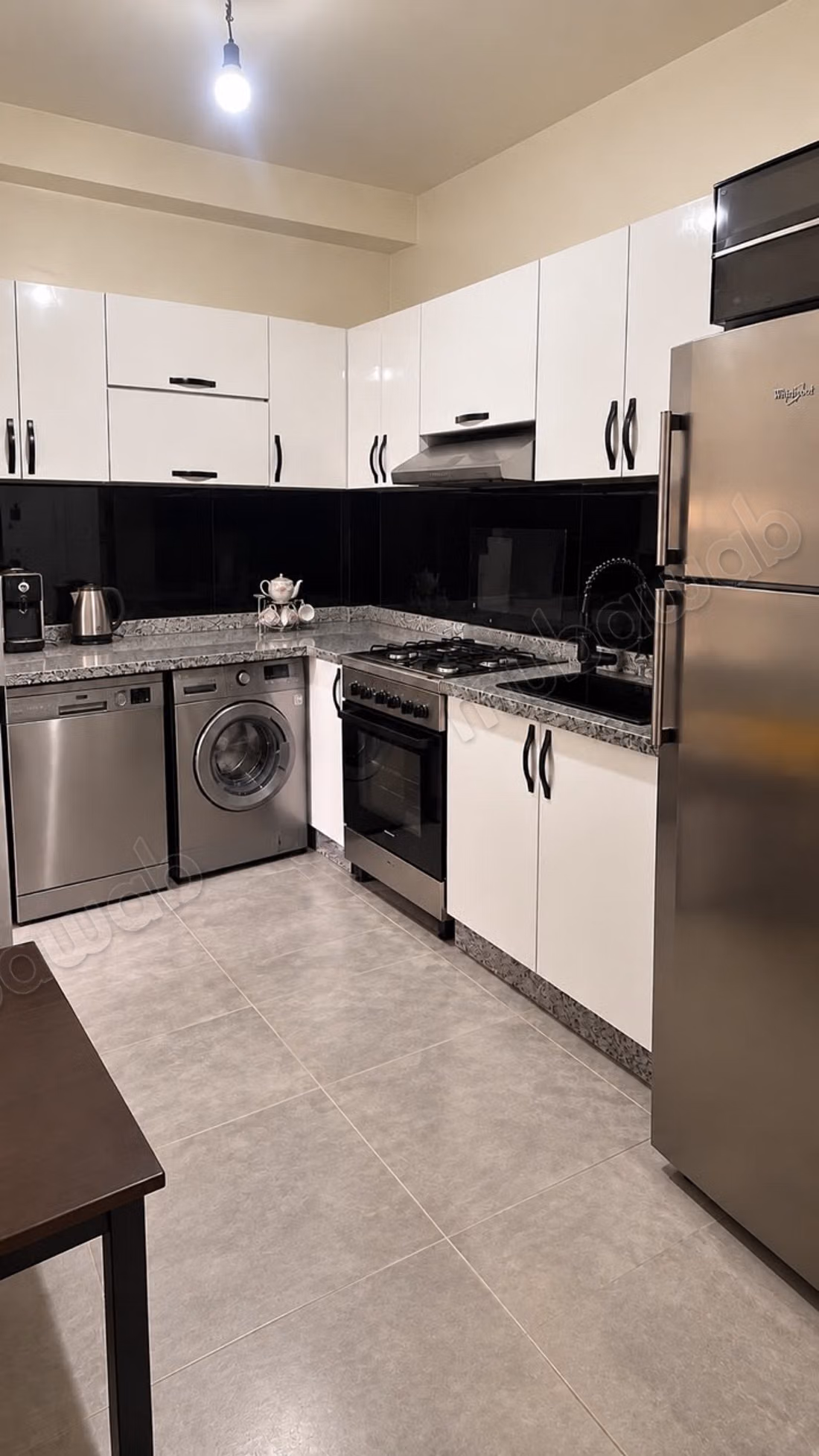 Superbe appartement à vendre à Route de Safi. 3 pièces. Résidence sécurisée