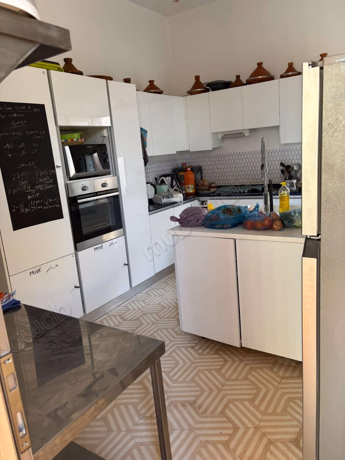 Villa de luxe à vendre à Route de Ouarzazate 
SIDI ABDELLAH GHIYAT