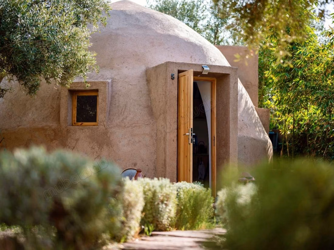 Villa de luxe à vendre à Route de Ouarzazate 
SIDI ABDELLAH GHIYAT