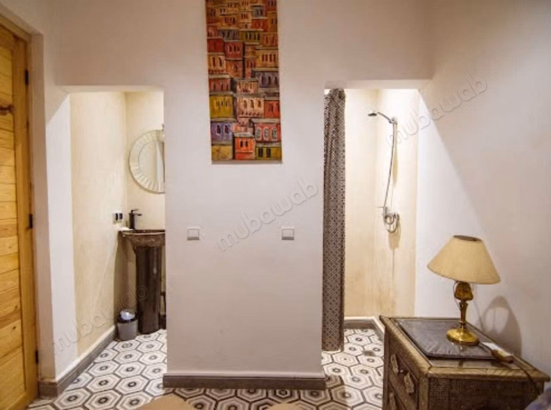Villa de luxe à vendre à Route de Ouarzazate 
SIDI ABDELLAH GHIYAT
