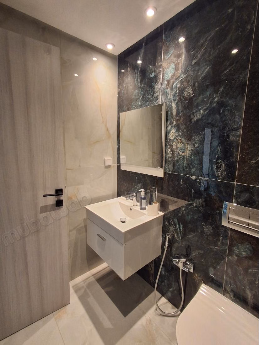 Bel appartement en location à Cité Ennasr 2.
Surface totale 52 m².
Bien meublé