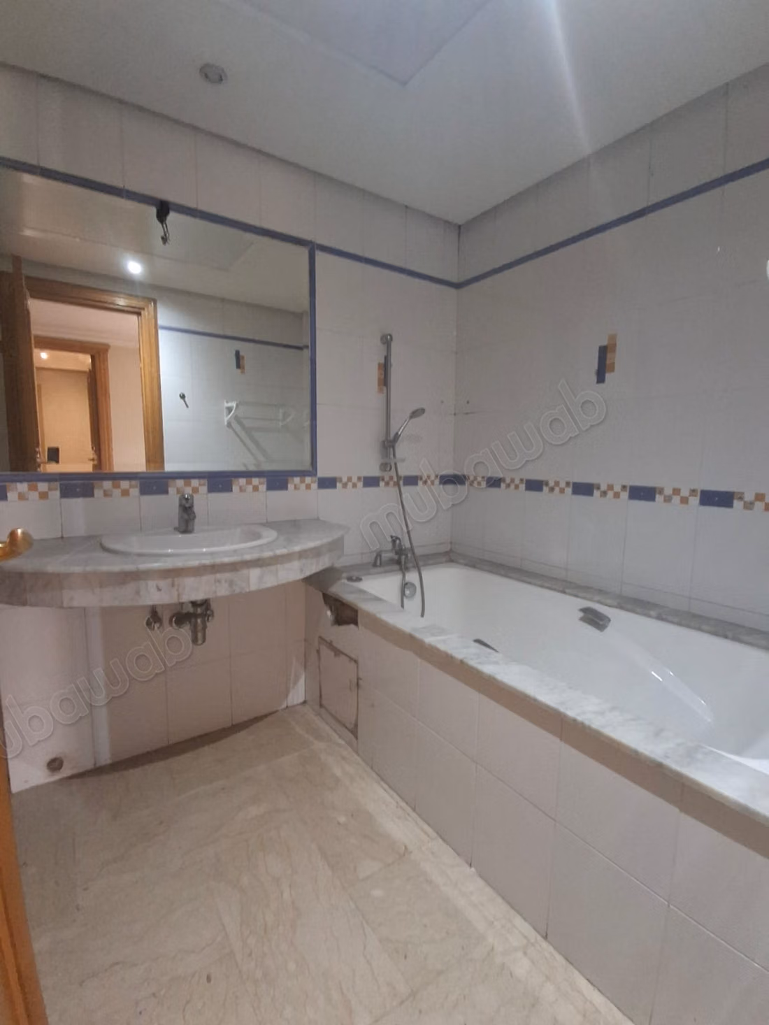 À louer joli appartement à louer à hay riad