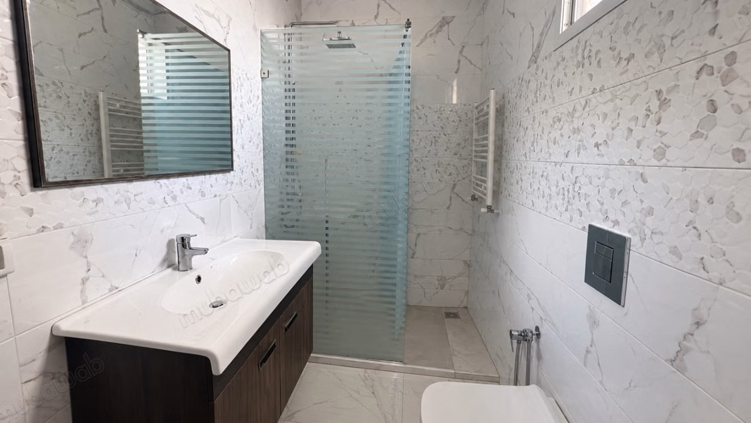 A louer un appartement en S2 a cité les pins