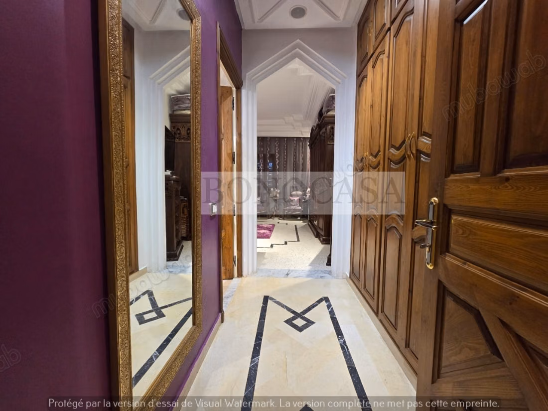 Villa S7 piscine et jardin à vendre à Chotrana