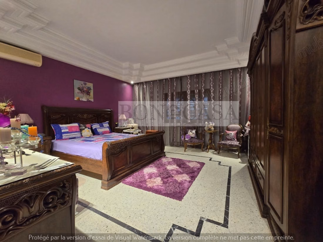 Villa S7 piscine et jardin à vendre à Chotrana