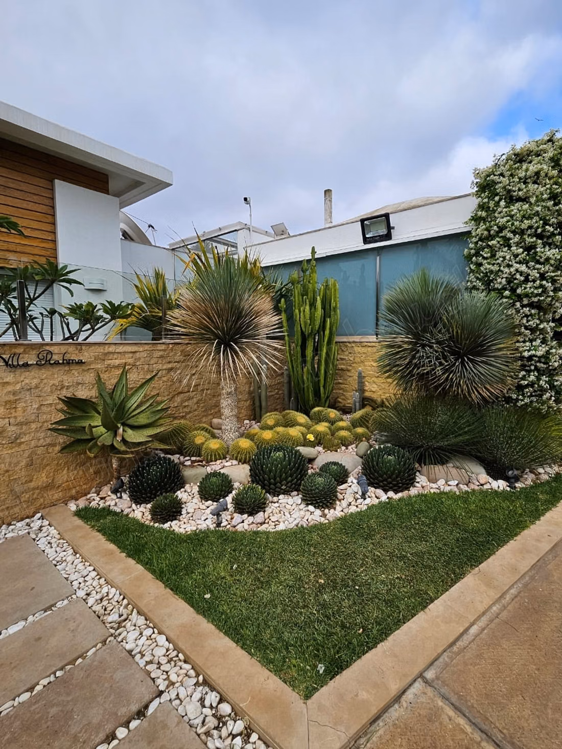 Luxury villa for sale CGI BOUSKOURA 1300M²