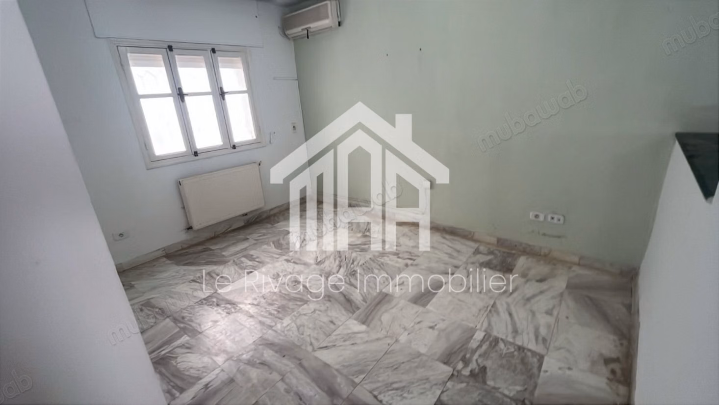 Un triplex S5 avec jardin a La Marsa