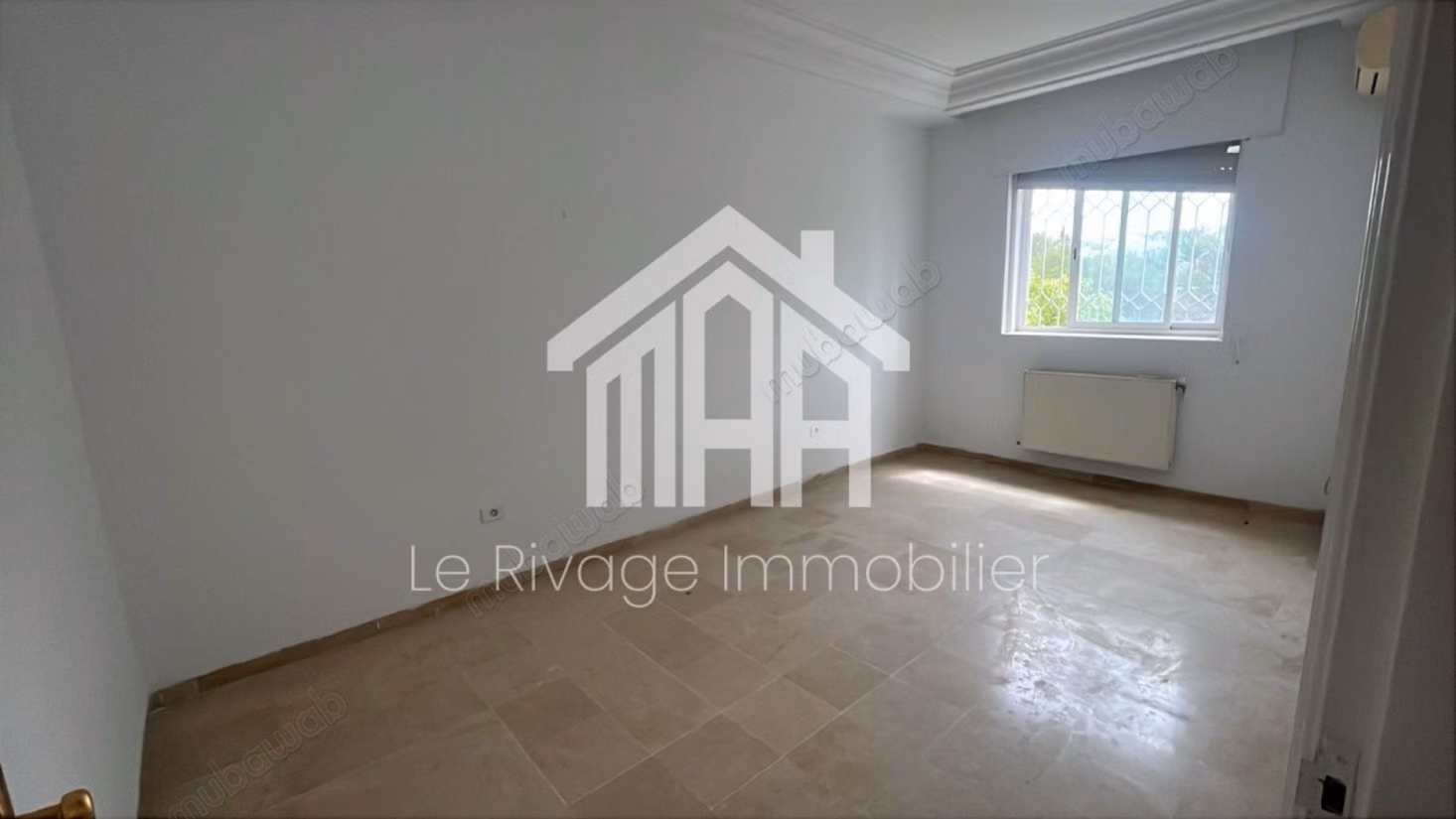Un triplex S5 avec jardin a La Marsa
