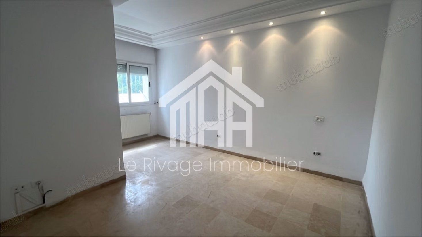 Un triplex S5 avec jardin a La Marsa