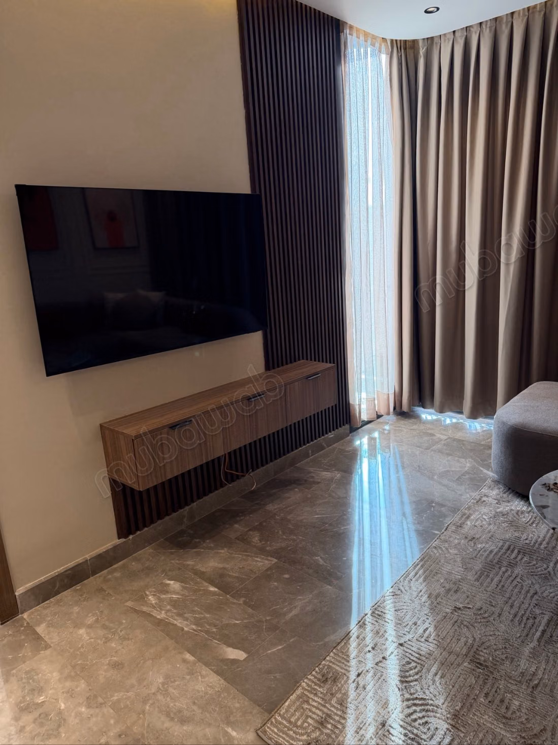 Apartment for rent in Oasis. 1 beautiful bedroom. Furnished