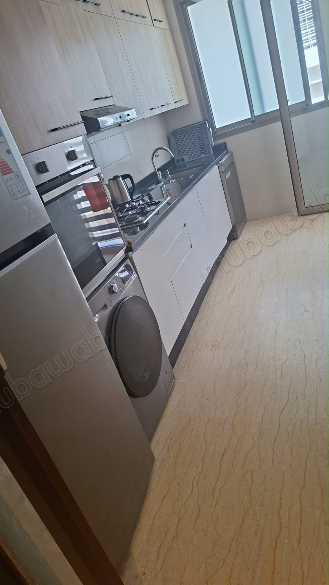 Bel appartement en location à Riyad.
Superficie 120 m².
Meublé