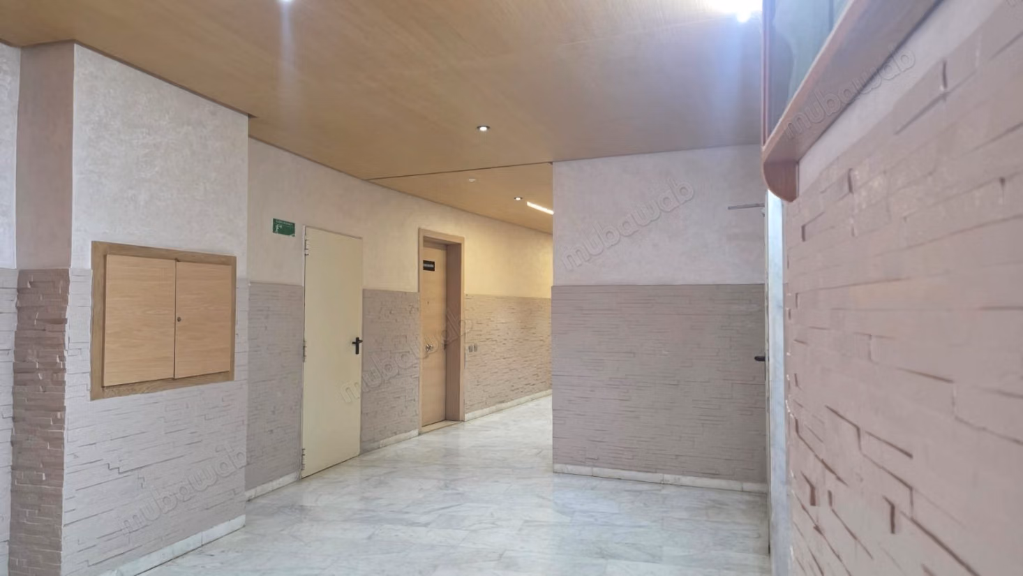 Très bel appartement en location à Rabat.
Superficie 100 m².
Meublé