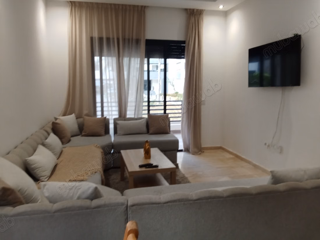 Superbe appartement à louer. Superficie 53 m². Bien meublé