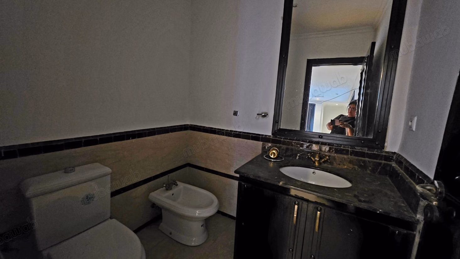 Appartement en location à Boulevard Med 6.3 chambres agréables. Piscine et service de Conciergerie