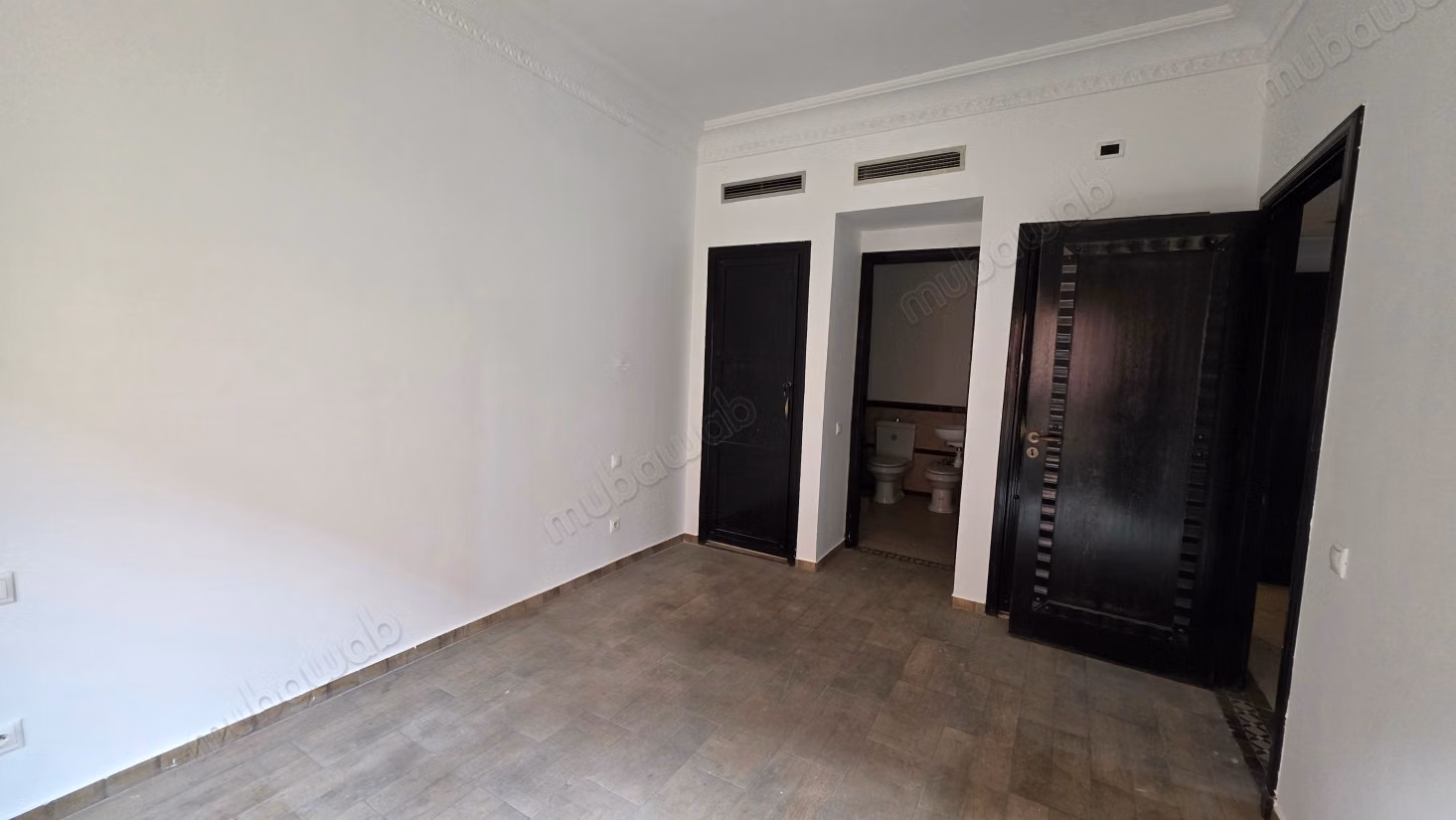 Appartement en location à Boulevard Med 6.3 chambres agréables. Piscine et service de Conciergerie