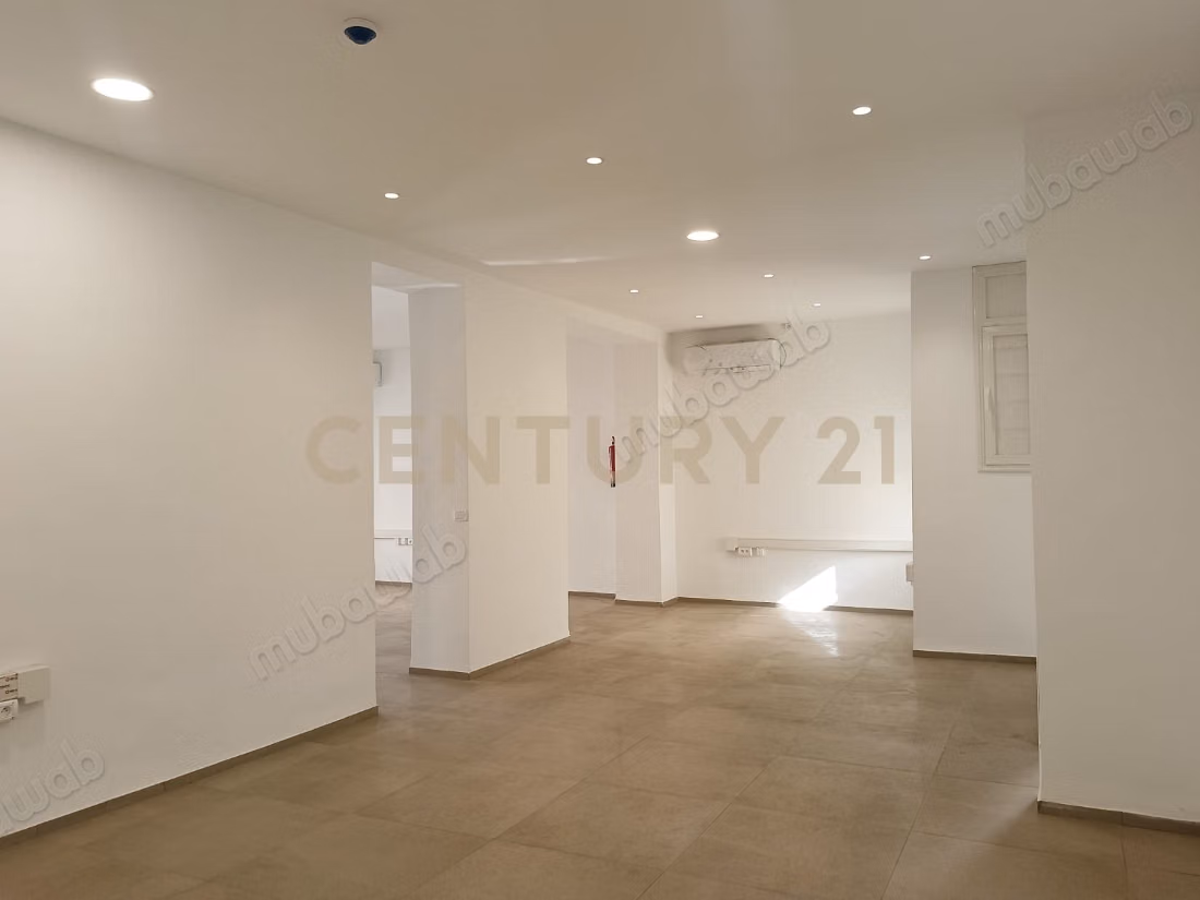 For Rent office of 330m² in Lafayette