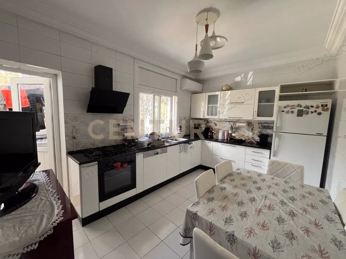 A Vendre Appartement en S3 à la Cité Olympique