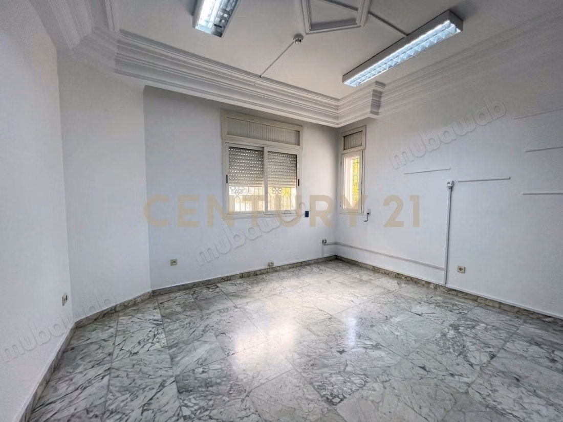 In affitto villa uso ufficio - Le rive del Lago 1