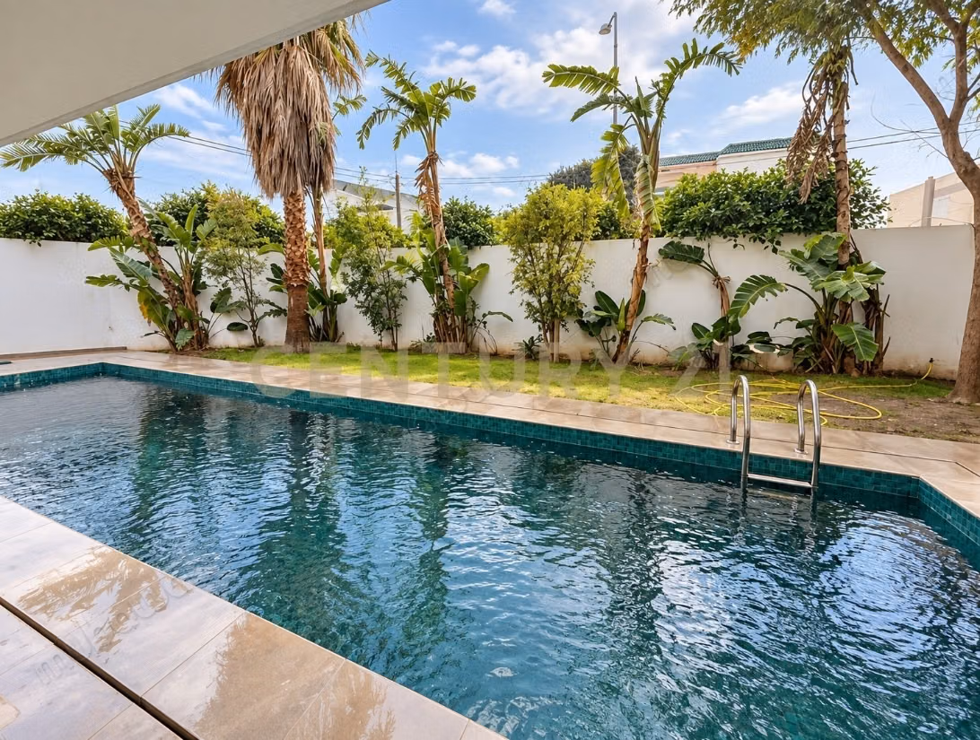 À vendre villa S5 El Menzah 1