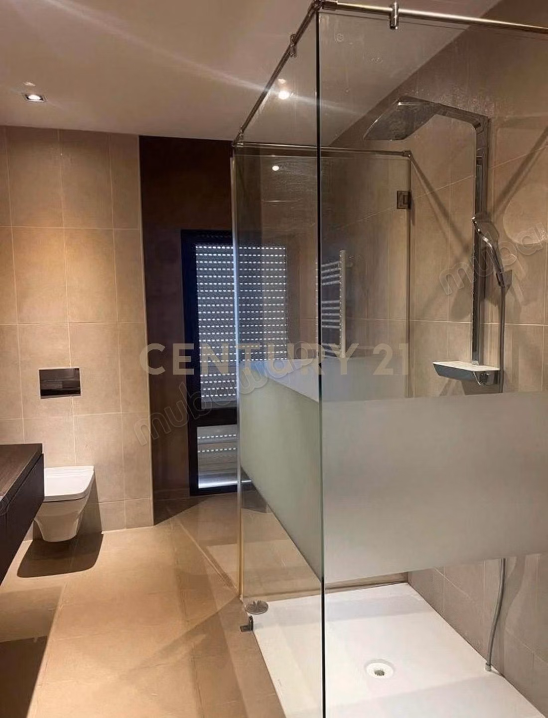 À vendre villa S5 El Menzah 1
