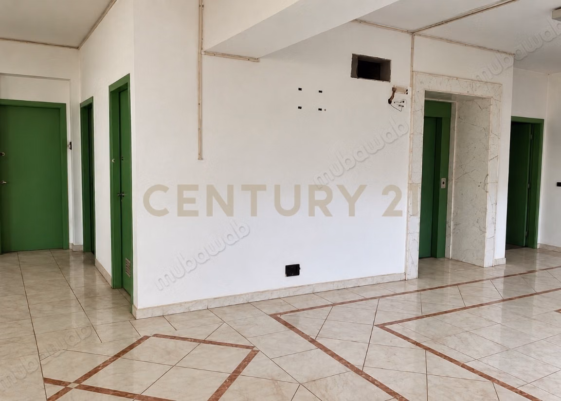 For rent commercial space H0 Charguia 1