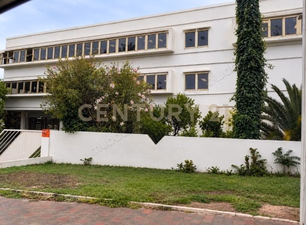 For rent commercial space H0 Charguia 1