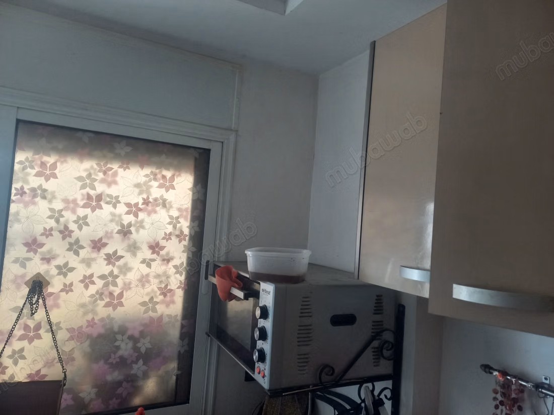 Location d'un appartement à Corniche. 
1 belle chambre. 
Bien meublé