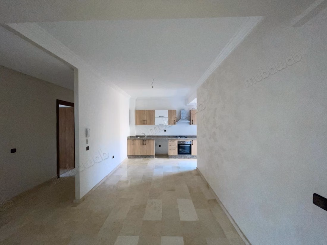 Apartment for sale in Hivernage. 1 Room. Elevator and terrace