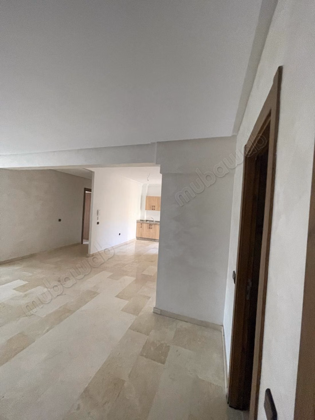 Apartment for sale in Hivernage. 1 Room. Elevator and terrace