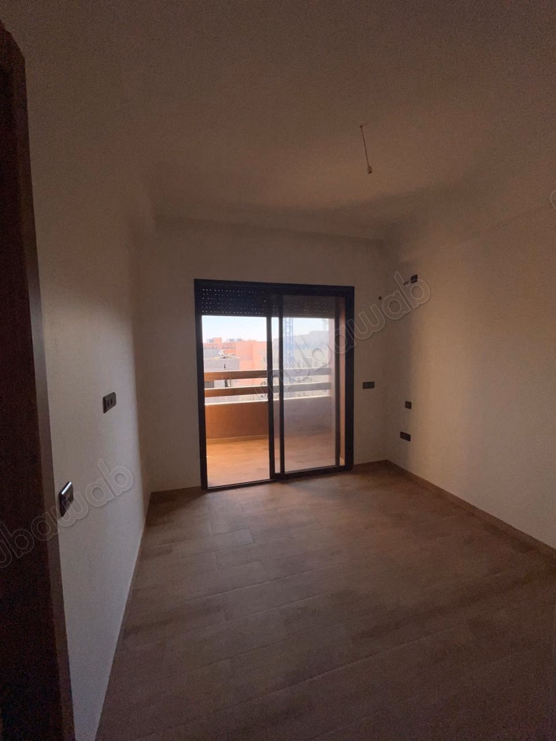 Apartment for sale in Hivernage. 1 Room. Elevator and terrace