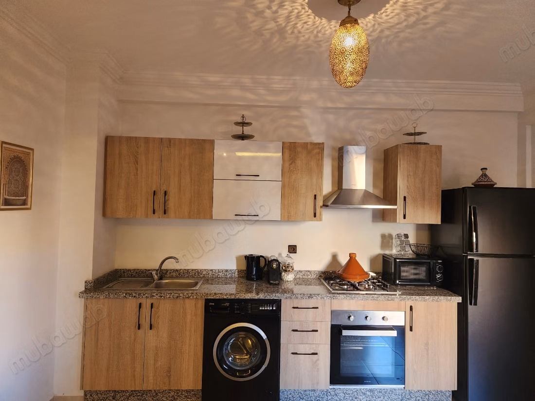 Appartement te koop in Hivernage. Totale oppervlakte 80 m². Gemeubileerd