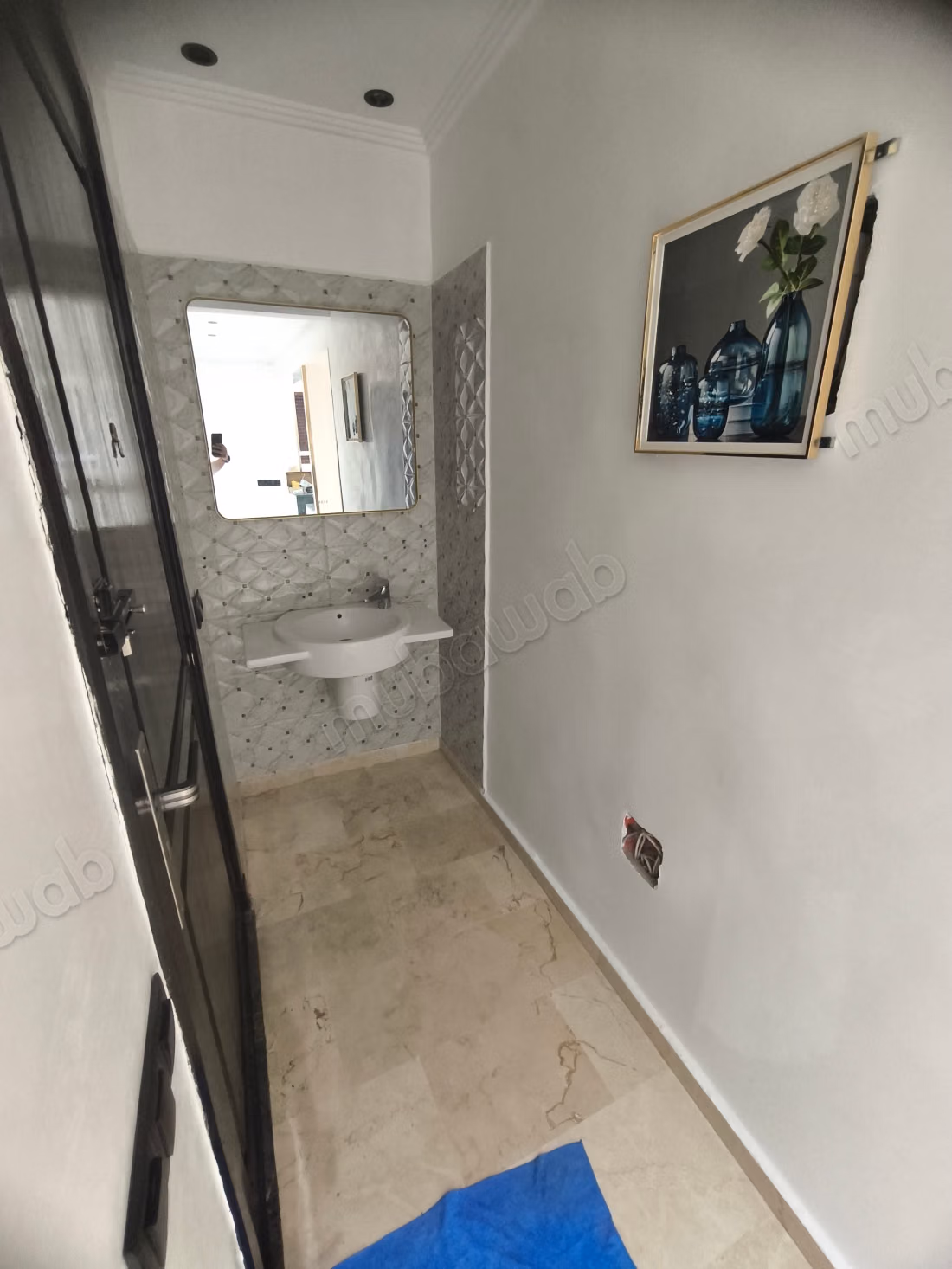 Superbe appartement à louer à Oulfa. 
2 chambres agréables. 
Climatisation
