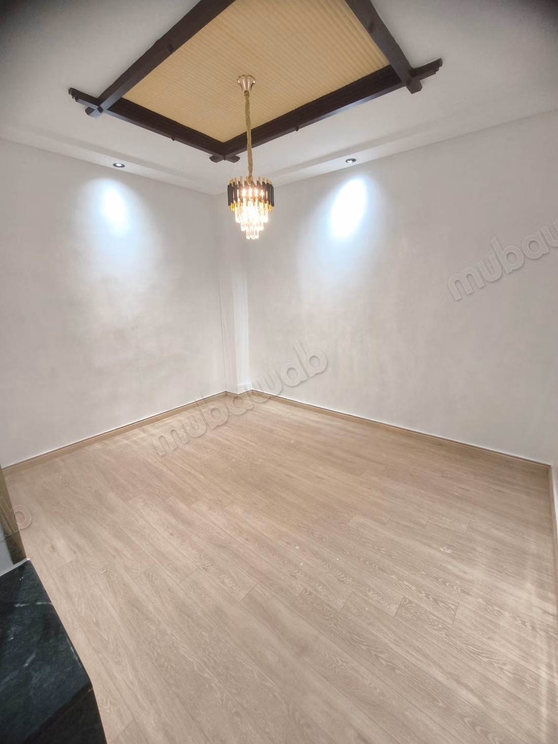 Superbe appartement à louer à Oulfa. 
2 chambres agréables. 
Climatisation