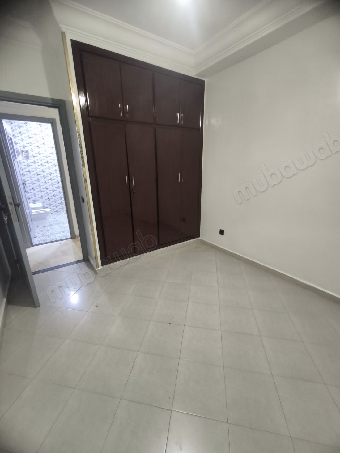 Superbe appartement à louer à Oulfa. 
2 chambres agréables. 
Climatisation