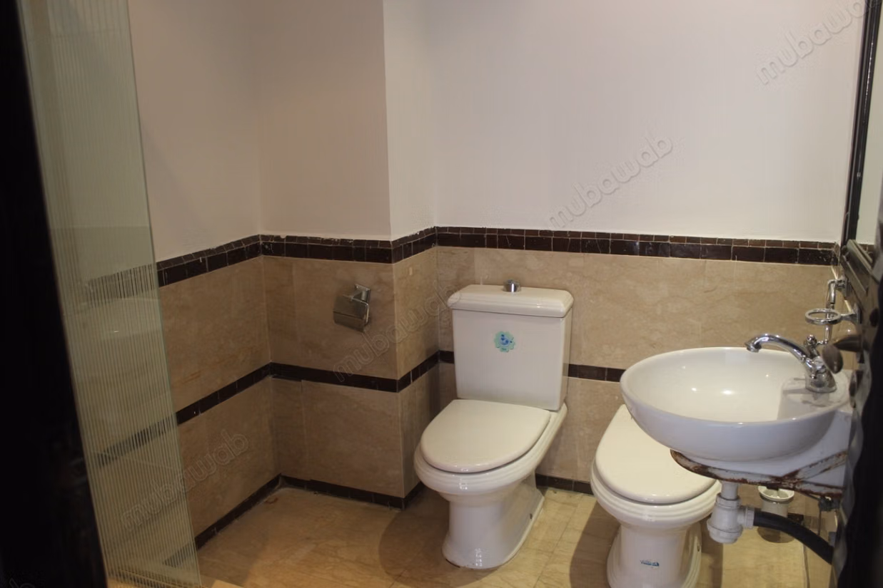 Groot appartement met drie slaapkamers