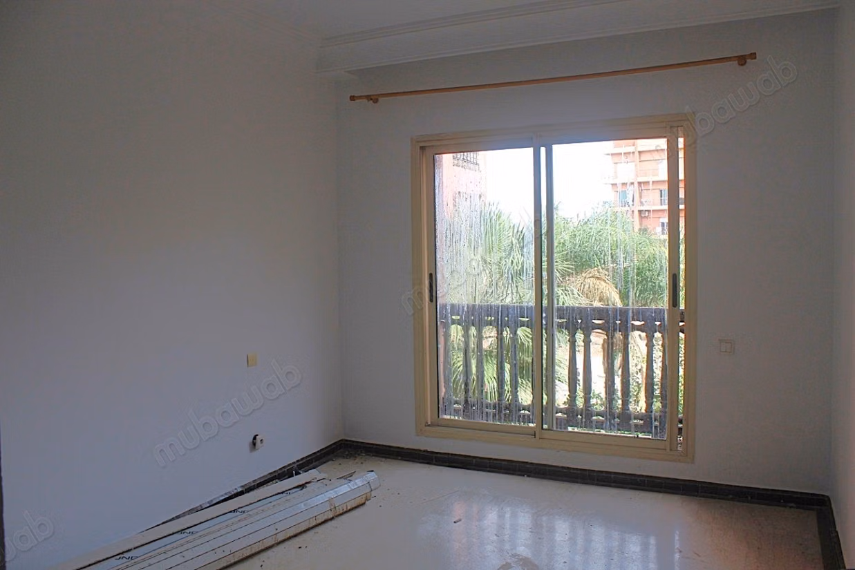 Groot appartement met drie slaapkamers