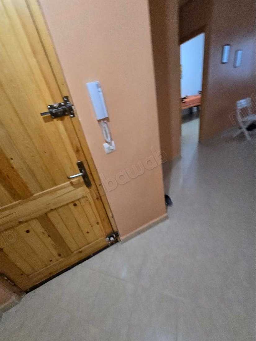 Vend appartement à Martil. Surface totale 64 m². Bien meublé
