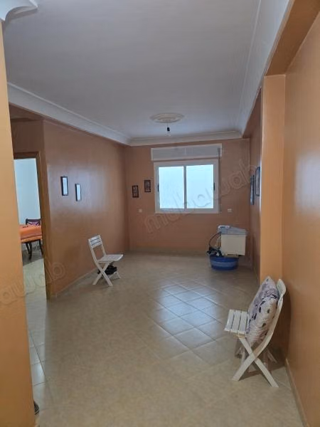 Vend appartement à Martil. Surface totale 64 m². Bien meublé