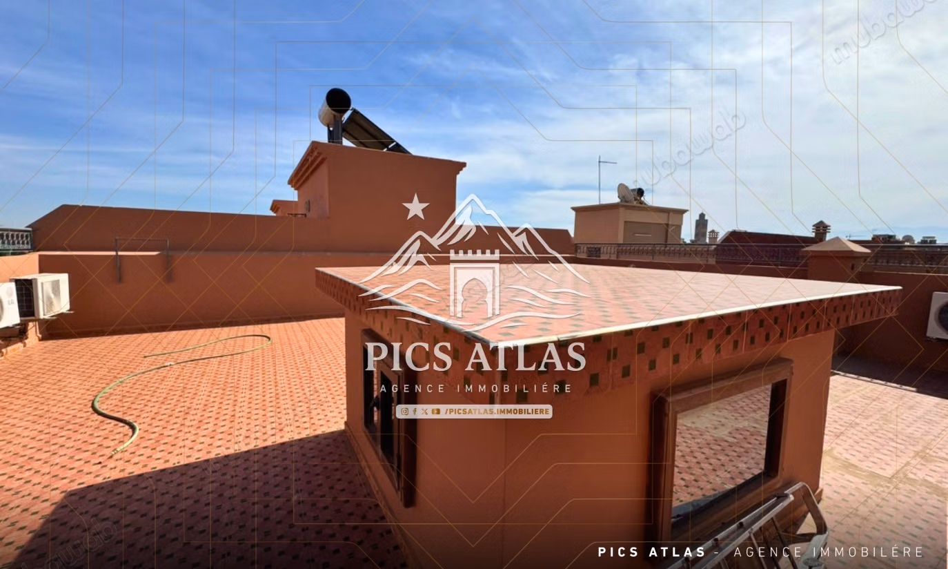 Villa à vendre avec piscine et jardin – Targa, Marrakech