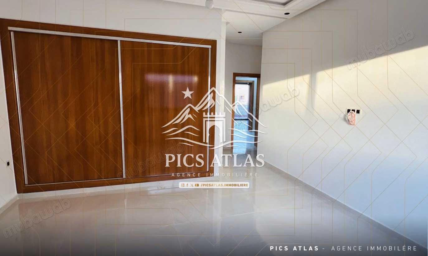Villa vide à vendre avec piscine et jardin – Hay Targa, Marrakech