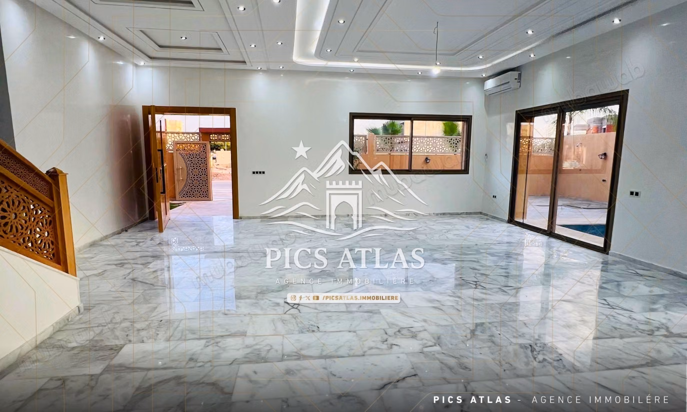 Villa vide à vendre avec piscine et jardin – Hay Targa, Marrakech