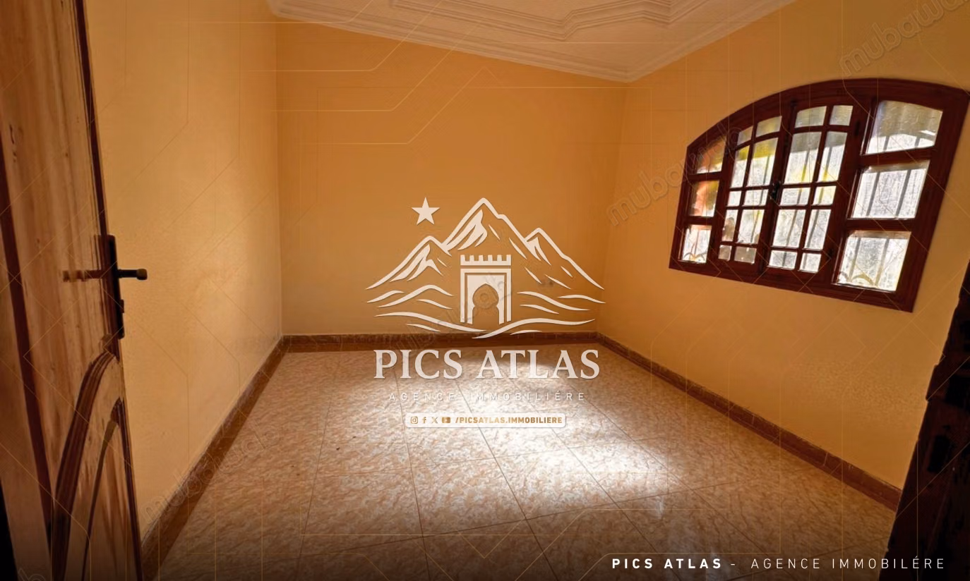 Petite villa à vendre – Route de Casablanca, Marrakech
