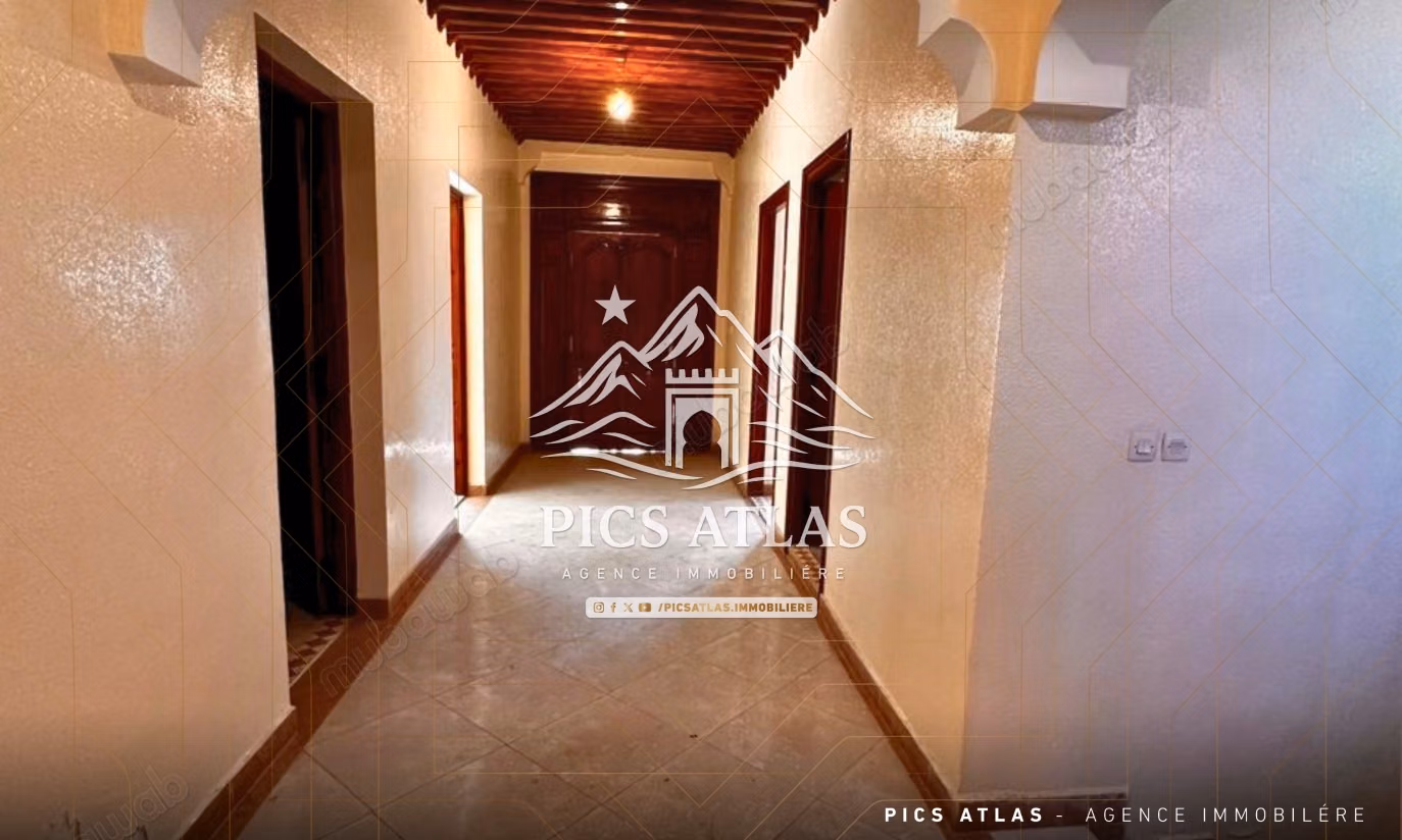 Petite villa à vendre – Route de Casablanca, Marrakech