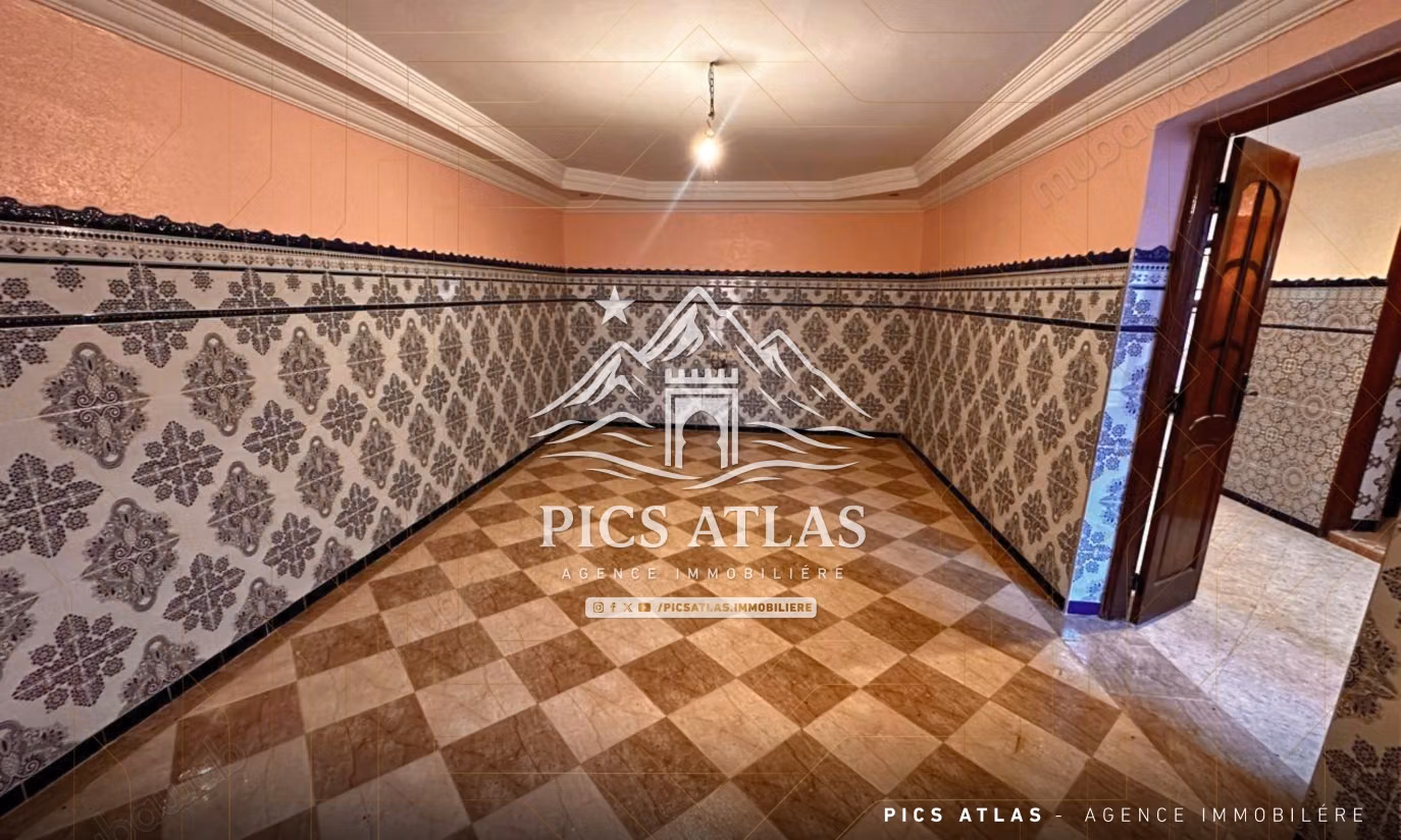 Petite villa à vendre – Route de Casablanca, Marrakech